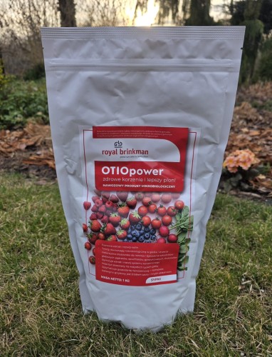 OTIOpower 1kg sypki rozpuszczalny preparat na pędraki opuchlaki drutowce w glebie na 2000m2 trawnika biopreparat pozytywne bakterie i grzyby profesjonalny mikrobiologiczny otio power metacontrol